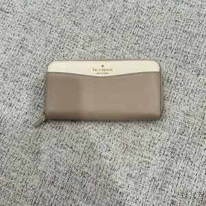 Kate spade wallet brand new